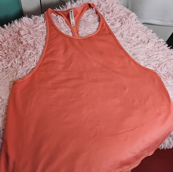 Fabletics Athetic Tank Peach - Picture 2 of 3